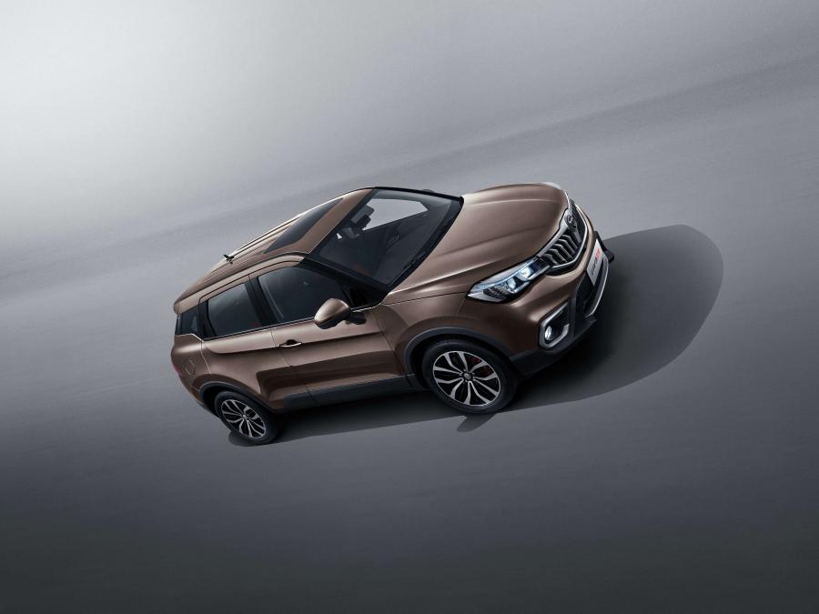  Brilliance V3 S 2017 года  (фото 9 из 16)